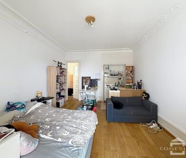 Bel appartement de 1.5 pièce au 4ème étage en cours de réfection. - Photo 3