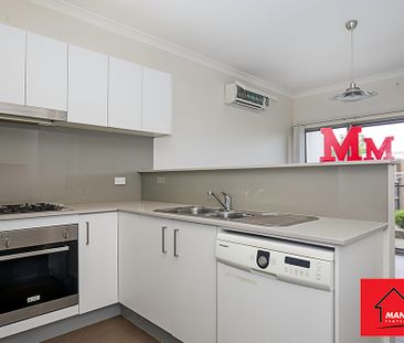 29 William Cooper Avenue, Bonner ACT 2914 - Townhouse For Rent | Do... - Photo 1