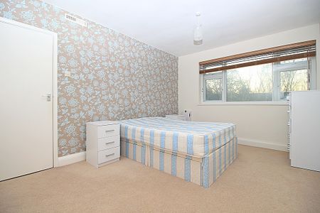 Granwood Court, TW7, The Grove - Photo 5