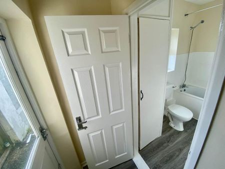 4 bedroom house to rent - Photo 4