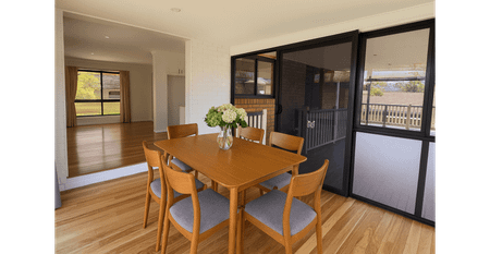 Solid Family Home in a Convenient Strathpine Location - Photo 2