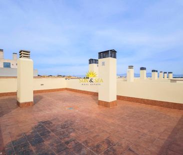 BRAND NEW PENTHOUSE FOR RENT IN ALMORADÍ - ALICANTE PROVINCE - Photo 3