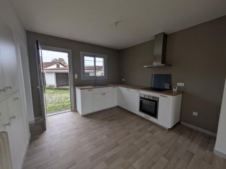 Location Maison 4 pièces 70m² MONT DE MARSAN 40000 - Photo 4