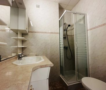 NICE PASTEUR F1 MEUBLEE EN DERNIER ETAGE - Photo 1