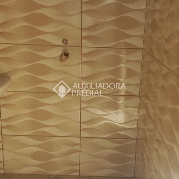 Casa com 2 quartos e 147m² para alugar em Harmonia, Canoas. - Photo 1