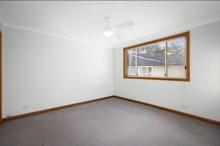 Spacious Comfort with Style and Convenience - Photo 4