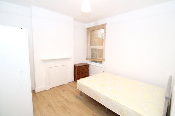 Doverfield Road, London, SW2 - Photo 1