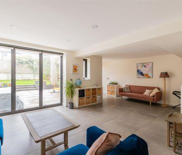 4 bedroom house to rent - Photo 3