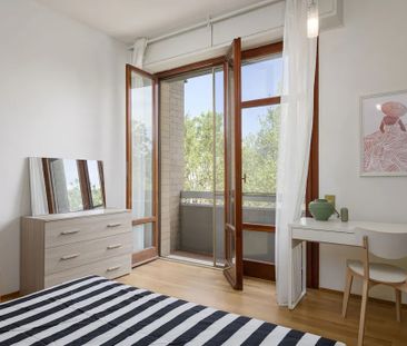 Viale Francesco Redi, Florence, Tuscany 50144 - Photo 5