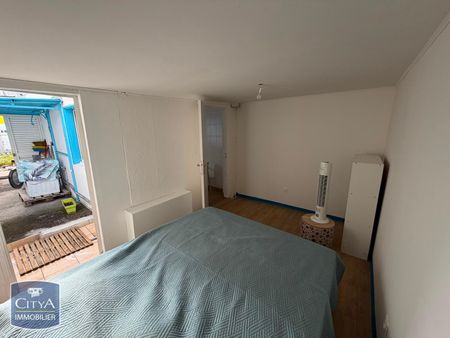 Location Maison 3 pièces 80m² ST PIERRE 97410 - Photo 4
