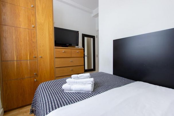 Flat 206 North Gower Street, Euston NW1 2LY - Photo 1