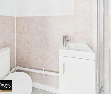 Moore Street, Blackpool, FY4 - Photo 6