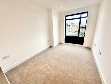 2 bedroom flat to rent - Photo 4