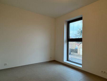 Lichtrijk nieuwbouwappartement in Veurne op centrale ligging - Photo 2