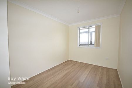 LARGE SIZED 3 BEDROOM HOME WITH AC! - Photo 2