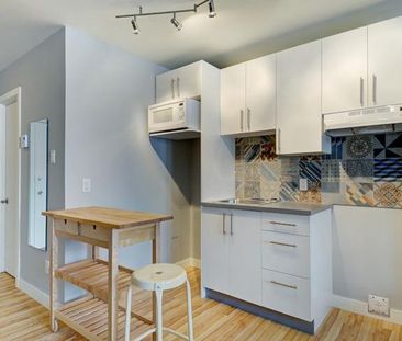 Loft entièrement meublé à louer Vieux-Québec décembre 2025 - Photo 2