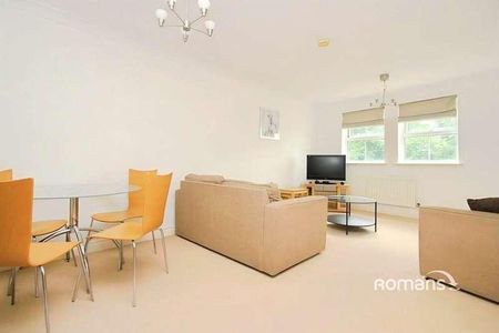 Crispin Way, Uxbridge, UB8 - Photo 3