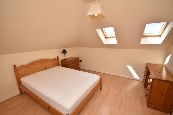 Riverside Court, Rock Ferry - Photo 1