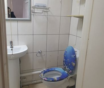 1 Bed Flat, Walthamstow, E17 - Photo 3