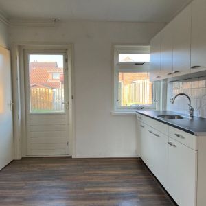 Te huur: Huis Schoestraat in Spijkenisse - Photo 2