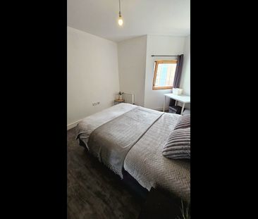 Room in a Shared House, Torquay Court, E14 - Photo 5