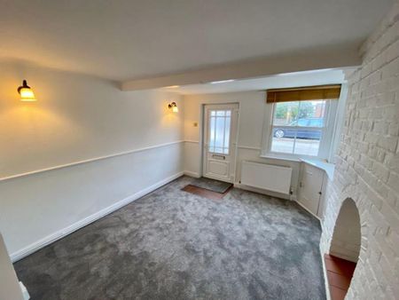 2 bedroom terraced house to rent - Photo 3