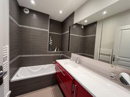 Appartement T3 à louer Saint Malo - 74 m² - Photo 4