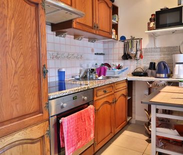 Gemütliche 2-Raumwohnung mit Einbauküche und Gartennutzung! - Photo 6