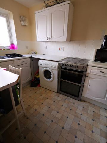 1 bedroom flat to rent - Photo 3