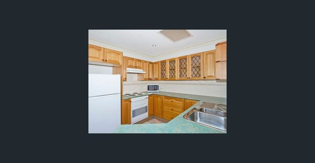 LAKESIDE LIVING!! - Photo 1