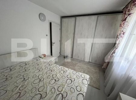 Apartament cu 2 camere, 55 mp, mobilat modern, cu centrală termică, zona Brazdă - Photo 2