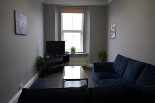 3B North Friary House - Photo 4