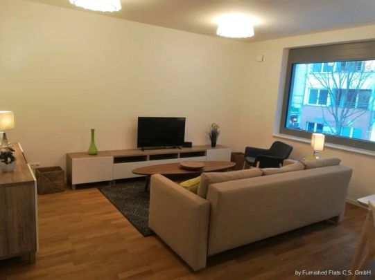 Comfortable single-flat near Frankfurter Tor - Foto 1