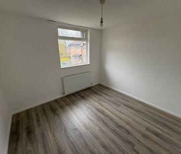 Queen Elizabeth Drive, Paignton, TQ3 - Photo 2