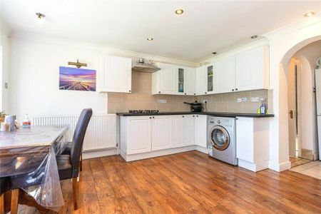 7 bedroom semi-detached house to rent - Photo 4