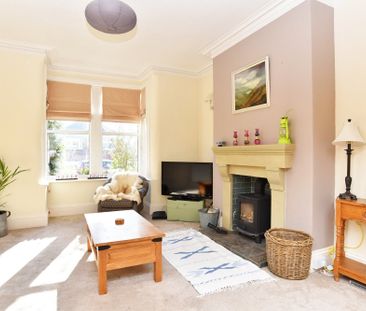 Stonefall Avenue, Harrogate, HG2 - Photo 1