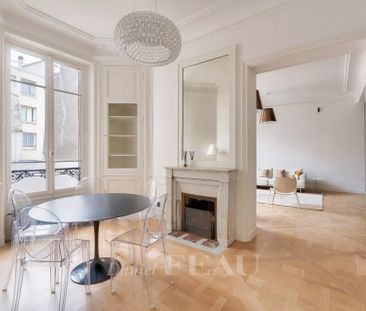 Tout savoir sur cet appartement dans le quartier Invalides, à Paris... - Photo 6