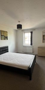 Elphins Drive, Wilderspool Park, Warrington - Photo 3