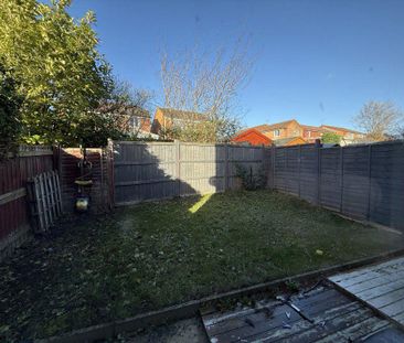 2 bedroom terraced house to rent - Photo 6