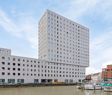 Nieuwbouwappartement met 2 slaapkamers, ruim terras en autostaanpla... - Photo 2