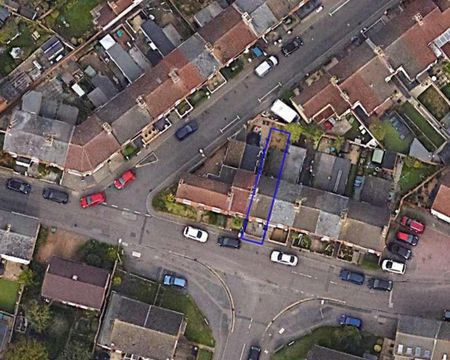 Caldecote Street, Newport Pagnell, MK16 - Photo 3