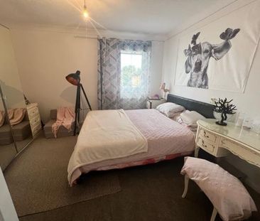 2 bedroom house to rent - Photo 1