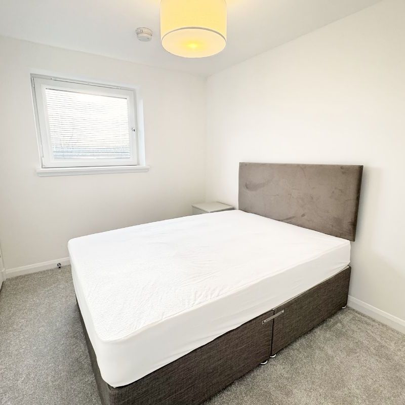 2 Bed, Flat - Photo 1