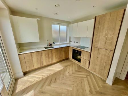 2 bedroom apartment to rent - Photo 2
