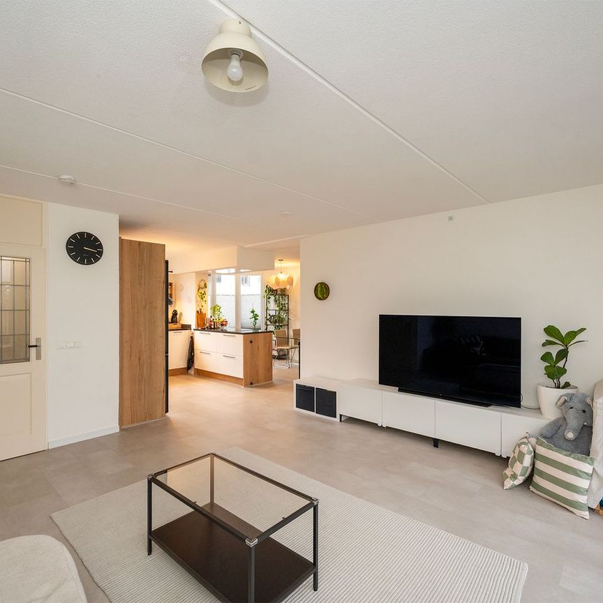 Huis te huur: Bob Marleystraat 16 1311 JE Almere - Photo 1