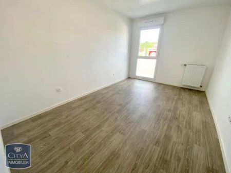 Appartement à louer 2 pièces 51.2m² - Photo 2