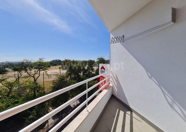 Apartamento T4 em Lisboa