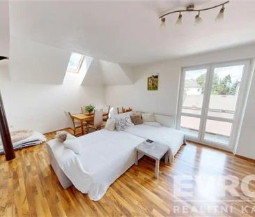 Pronájem mezonetového bytu 4+1 s balkonem, Havlíčkův Brod - Photo 4