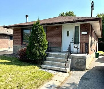 For Lease - 127 Cabot Street, Oshawa, Ontario - Photo 6