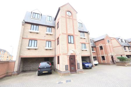 2 bedroom flat to rent - Photo 5